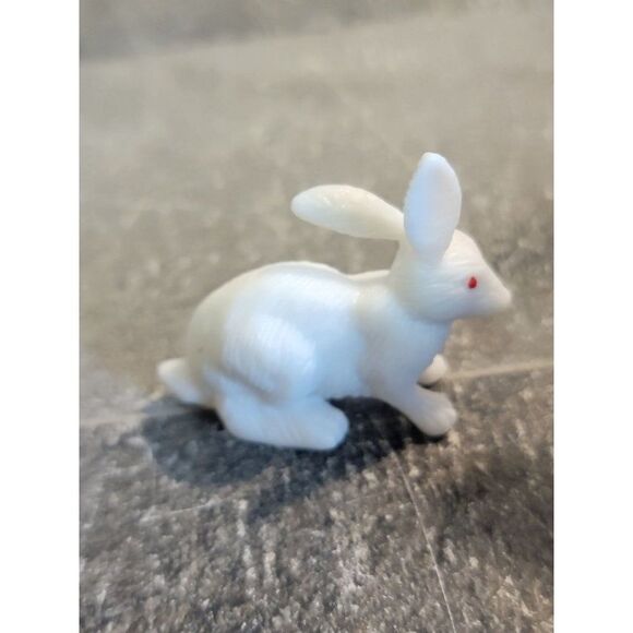 White bunny red eye toy figure zoo animal farm - Picture 3 of 4